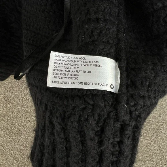 Universal Thread cardigan - Picture 3 of 3